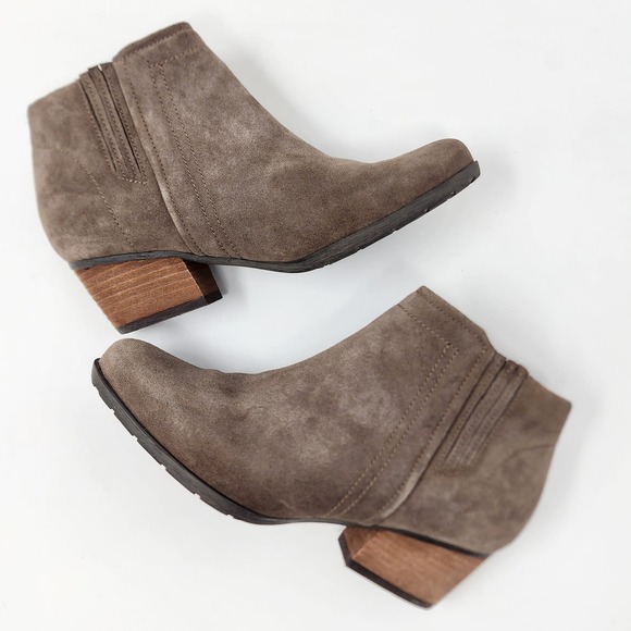 Blondo Booties Women's 8.5M Villa Taupe Waterproof Ankle Side Zip Lined Comfort - Picture 7 of 12